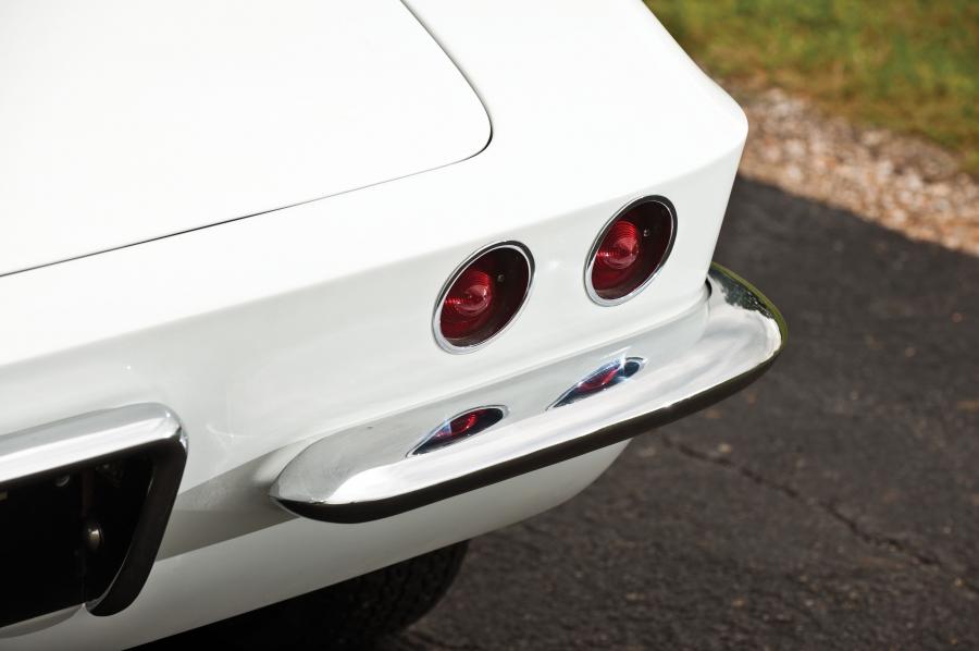  Chevrolet Corvette Convertible 1962 года  (фото 47 из 55)